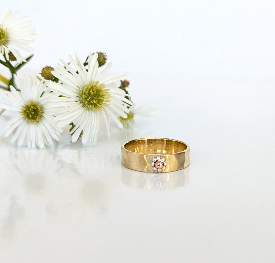 The Flower Ring (RG04B) brass