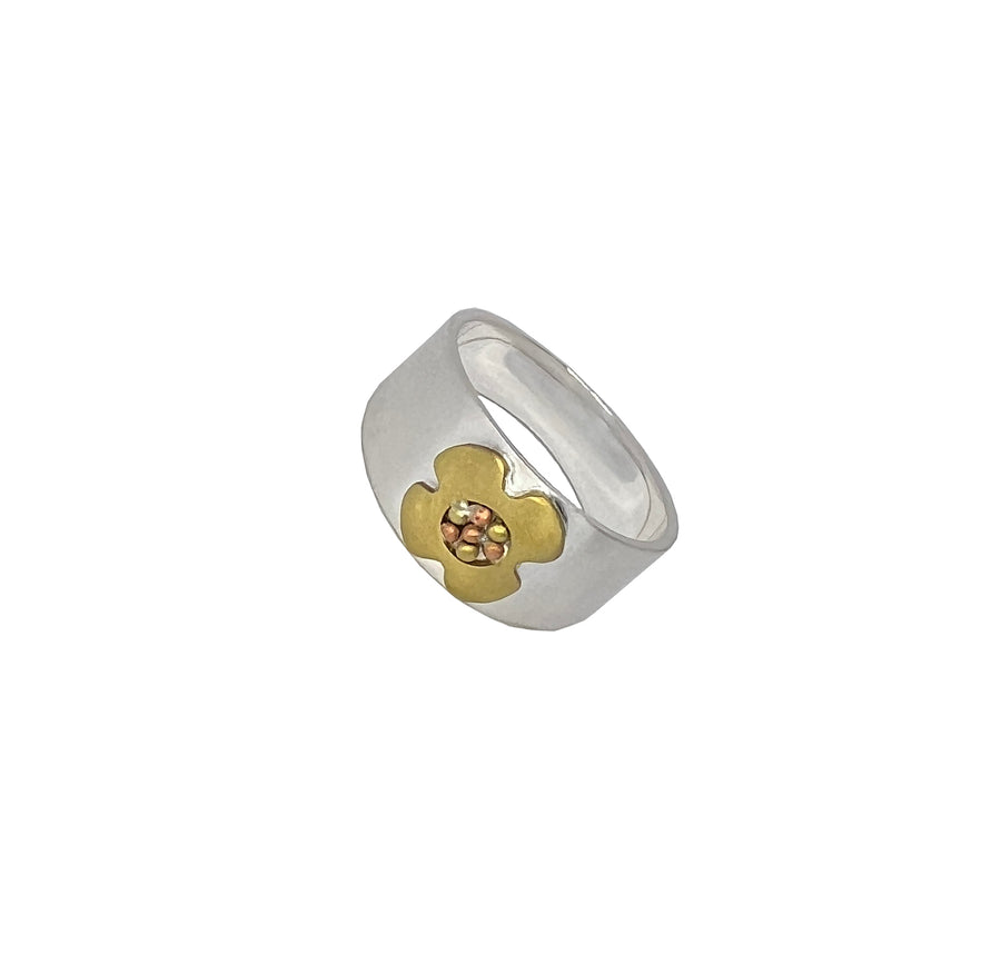 The Dotted Daisy Ring (RG11)