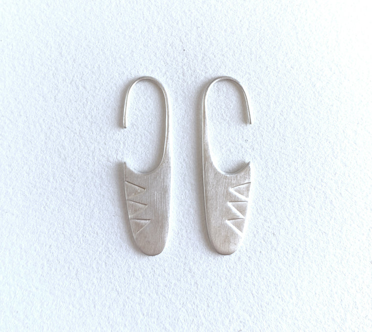 Tri-Tri Pin Earrings (ER49)