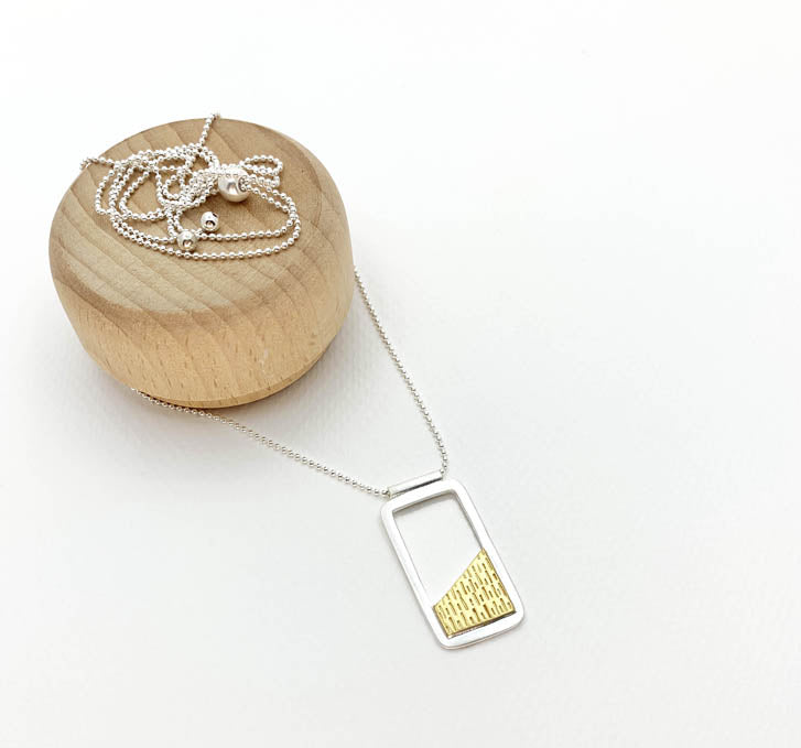The Void I Pendant Necklace (NK72)